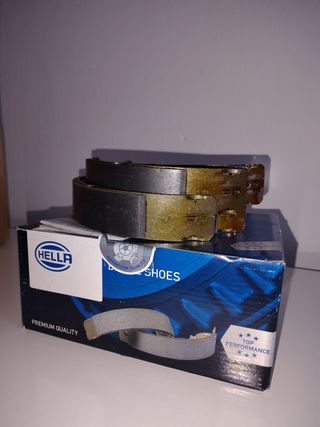 Juego Zapatas Freno Peugeot 206 HELLA