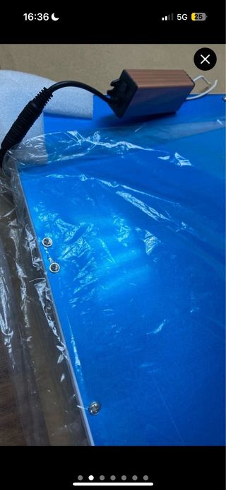 Panel LED para techo (sin estrenar)