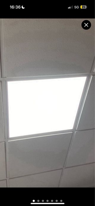 Panel LED para techo (sin estrenar)