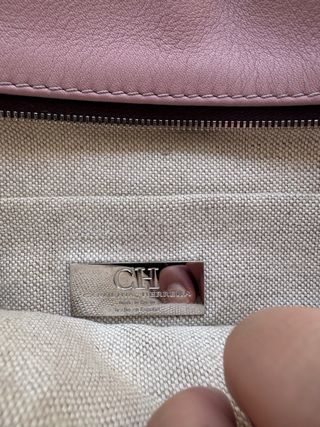 Carolina Herrera Clutch Beige y Rosa