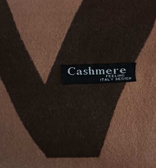 Pañuelo estampado marrón y beige