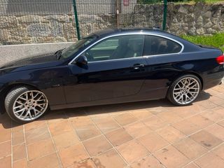 BMW E92 330i 2007
