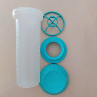 Shaker Tupperware Mix Max  + piatto omaggio