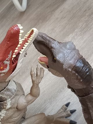 Juguetes dinosaurios