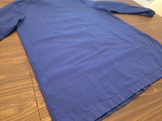 Grembiule bambino blu con colletto bianco