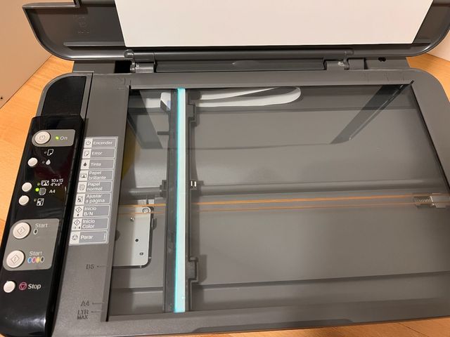 Stampante nera Epson DX4000