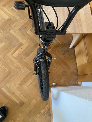 BMX Phantom Freedom Negra Ruedas Rojas