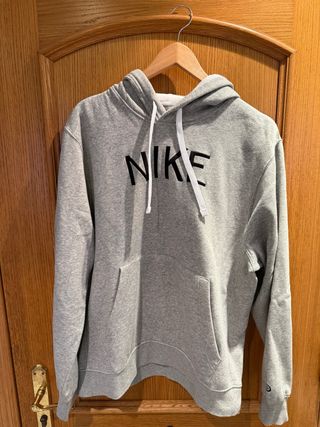 Sudadera Nike Gris