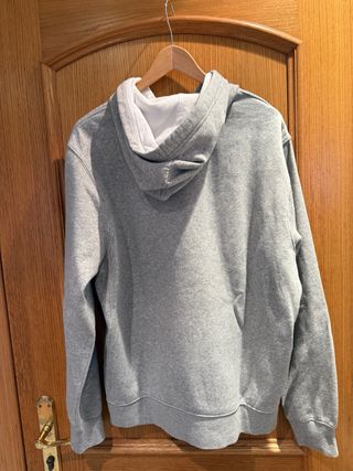 Sudadera Nike Gris