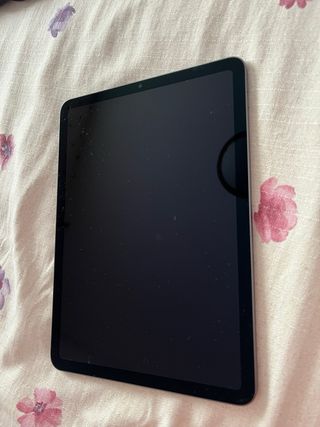 iPad Air 5 Gris 256gb y Smart Keyboard folio 
