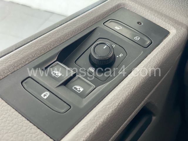 Volkswagen Transporter 6 plazas 2021