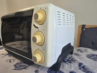 Mini Horno DeLonghi 21L.