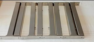 Soportes de baldas Ikea metálicos