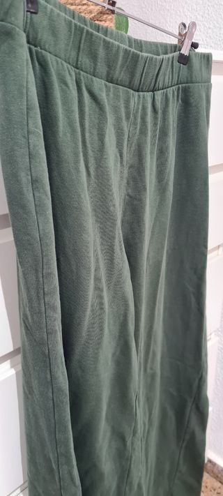 Pantalones verde oliva