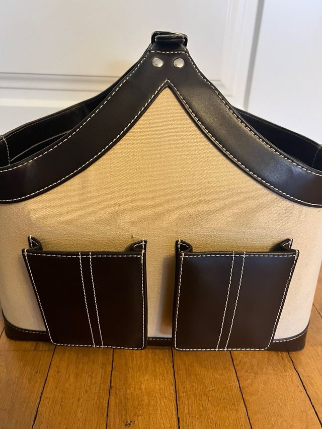 Revistero Beige y Marrón NUEVO