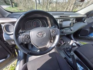 Toyota RAV4 2.0 Diésel 2015 – 140.000 km – Impecab