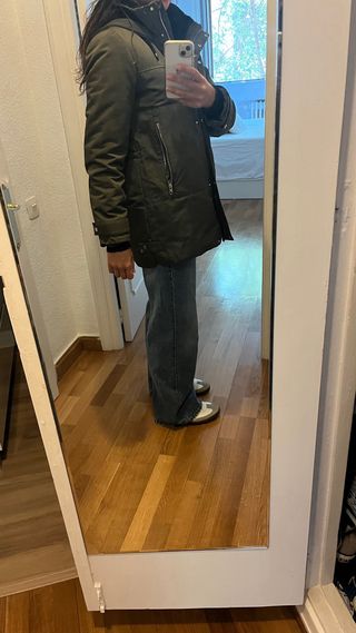 Parka verde mujer Zara