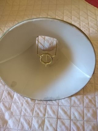 Cúpula para abajur em tecido bege