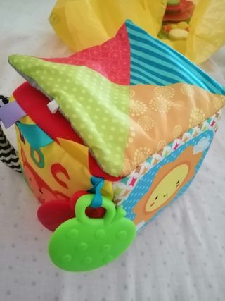Juguete de actividades para bebé