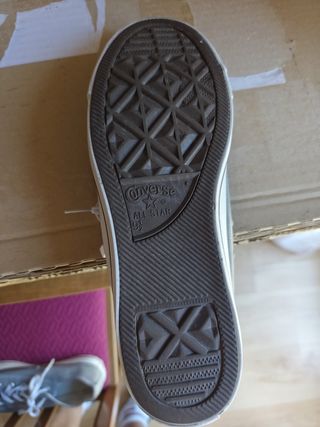 Deportivas Converse Grises
