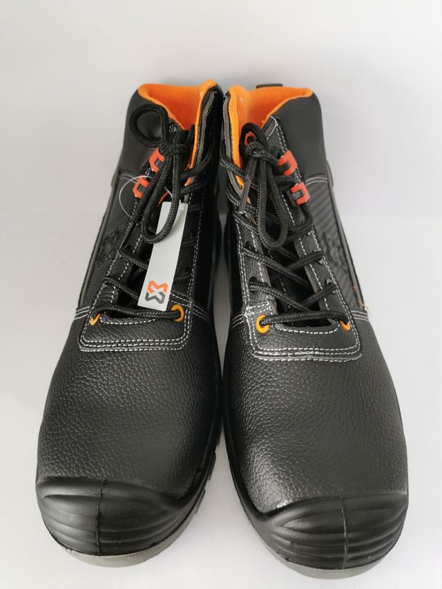 Botas de seguridad Würth Modyf S3 Talla 42 nuevas.