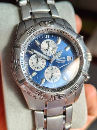 Reloj Festina Cronógrafo Azul y Plateado