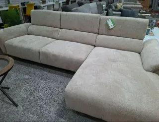 Sofá chaise longue beige