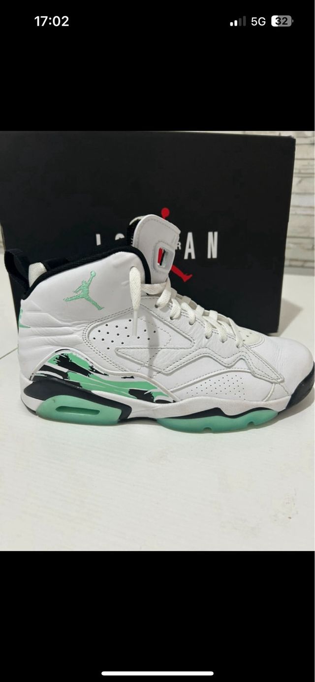 Jordan MVP Taglia 42 pari al nuovo