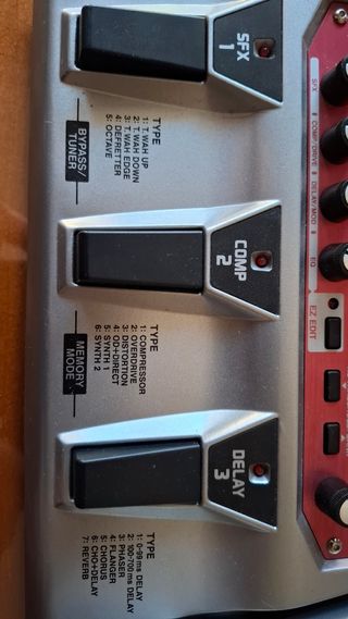 Boss ME-20B - Pedalera Multiefectos