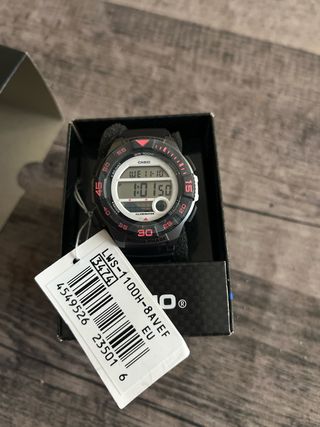 Reloj Casio LWS-1100H-8AVEF
