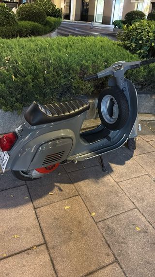 Vespa Primavera Clásica (ALQUILER)