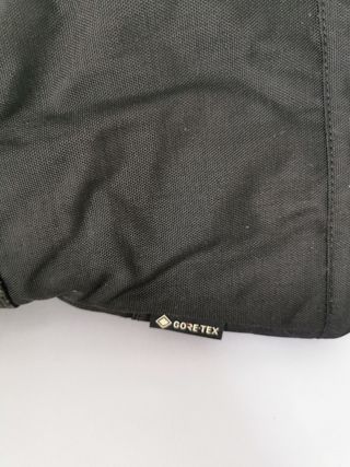 Manoplas montaña Gore-Tex talla M nuevas.