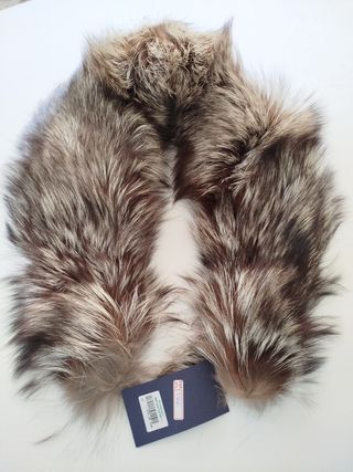 Cuello de pelo Neva Furs Zorro Plateado