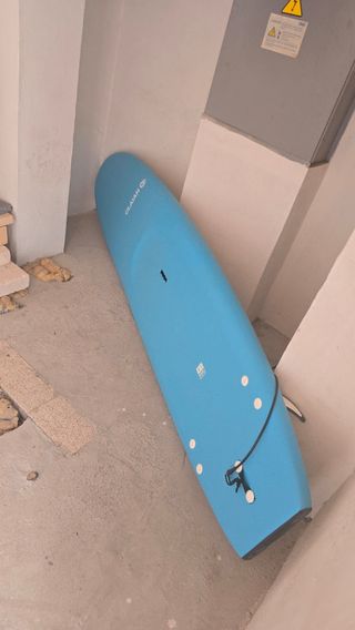 Tabla de surf OLAIAN azul
Solo se uso 2 veces!