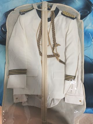 Traje Comunión Niño Blanco y Dorado