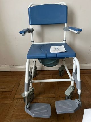 Silla de Ruedas para ducha y baño