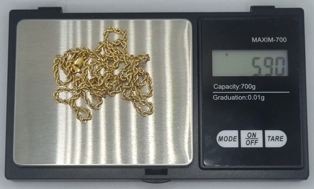 Cadena Salomónica de oro de 18k, 5.9 g, 60 cm.