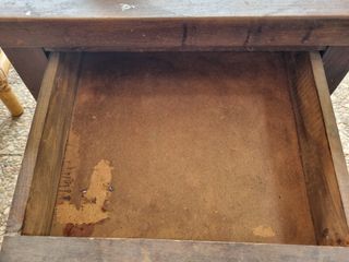 Comodini antichi in legno