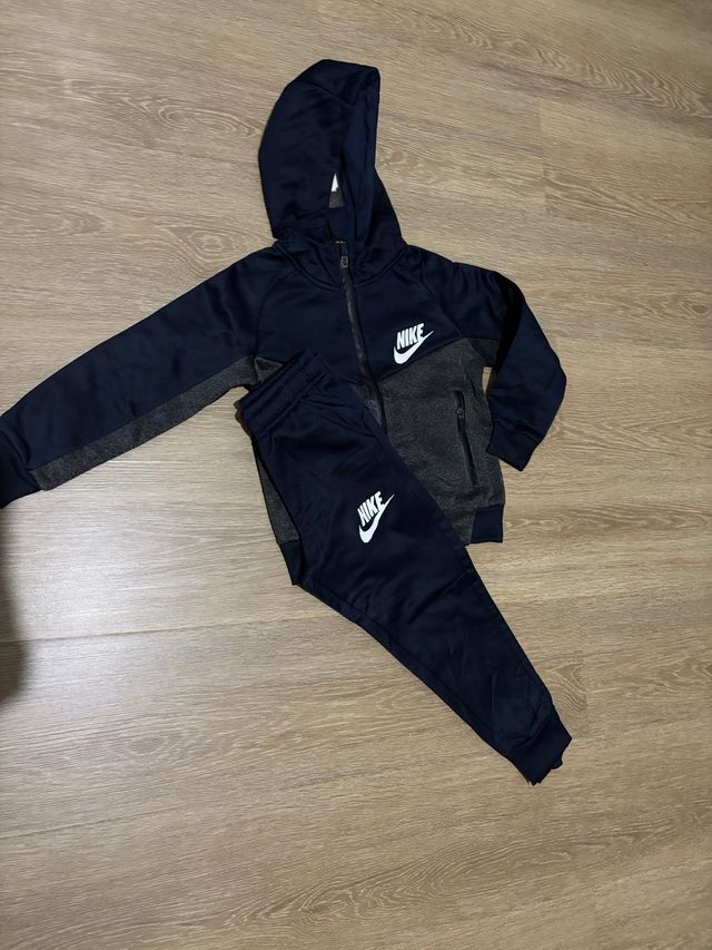 Chándal Nike niño azul y gris