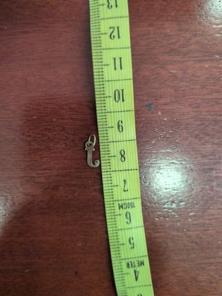 Colgante Letra J Oro Mini