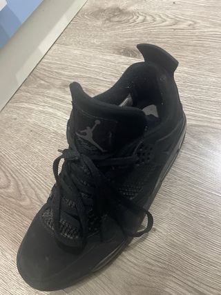 Nike Air Jordan 4 Black Cat