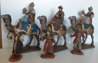 Figuras Reyes Magos y Pajes grandes