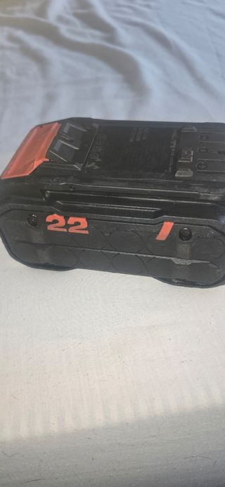 Batería 22V casi nueva