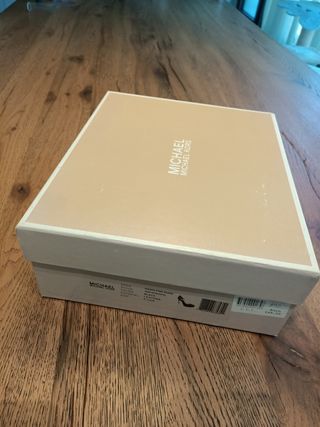 Zapatos tacón Michael Kors piel negros