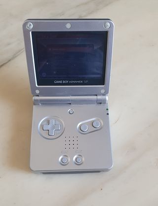 Nintendo Game Boy Advance SP Plata