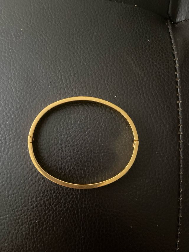 Bracciale in oro con ornamenti floreali