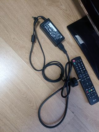 Tv-Monitor LED LG M2250D-PZ Negro fullHD 1080P