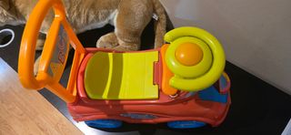 Coche correpasillos infantil Kiokids