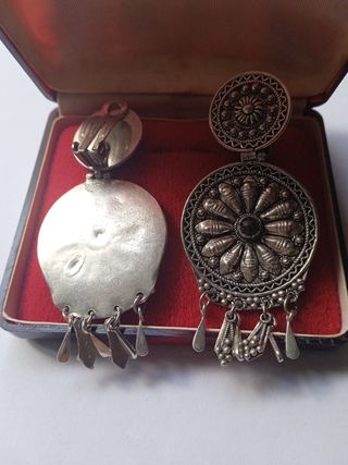 Pendientes antiguos plata.largo 6.50 cm.
