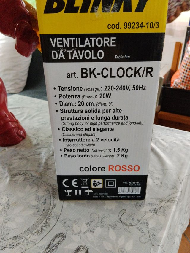 Ventilatore da tavolo rosso